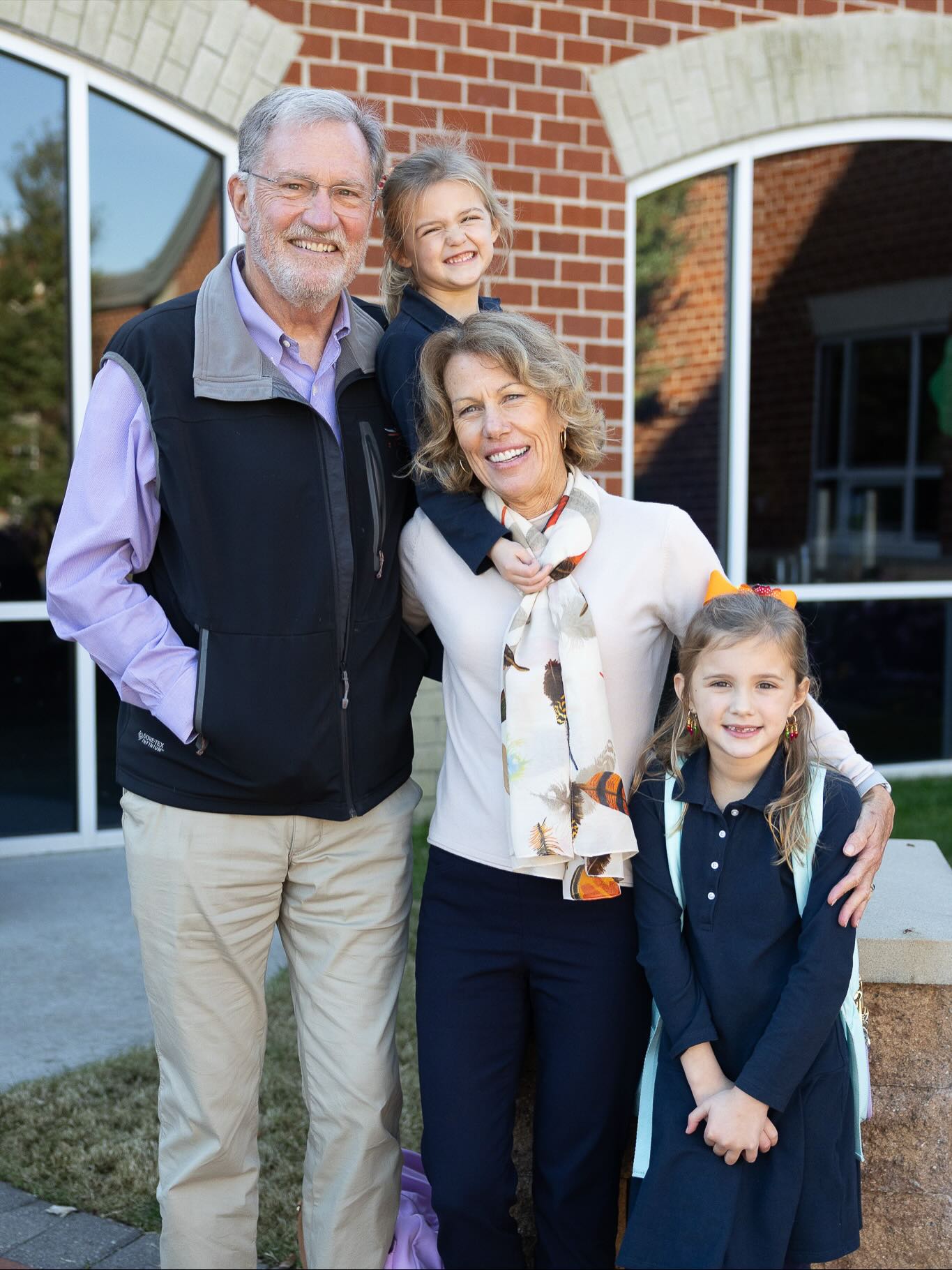 This Thanksgiving season, we at HRA expressed our gratitude for some of the most treasured members of the Navigator community at Grandparents and Special Friends Day! This morning, we welcomed our students’ grandparents and other important figures in their lives, who enrich Navigators’ education with their wisdom, their guidance, and their support.
Guests enjoyed musical performances by student ensembles—including a special rendition of “You’re a Grand Old Flag” by our first graders and their senior buddies—along with classroom visits, photos with their grandchildren, and delicious refreshments provided by our very own Chef Uwe Schluszas. Many also donated books to the school library in their students’ names, leaving a lasting, tangible legacy at HRA.
Learn more about this cherished HRA tradition and highlights from this year’s Grandparents and Special Friends Day: https://hra.org/celebrating-grandparents-and-special-friends-day-2025/